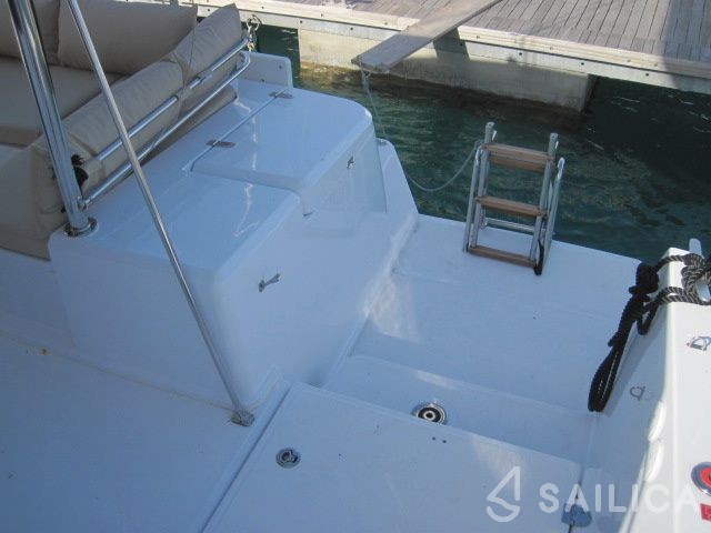 Bali 4.3 - Yacht Charter Sailica