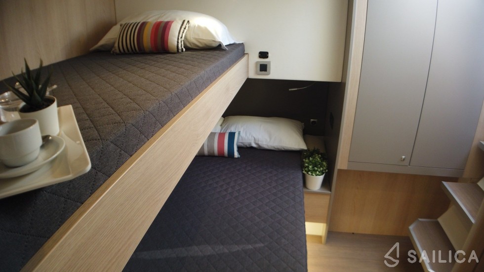 Bali 5.4. - Yacht Charter Sailica
