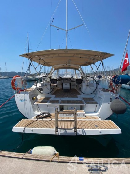 Jeanneau 54 - Yacht Charter Sailica