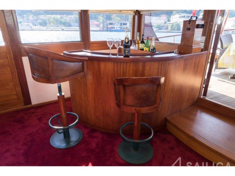 Gulet - Yacht Charter Sailica