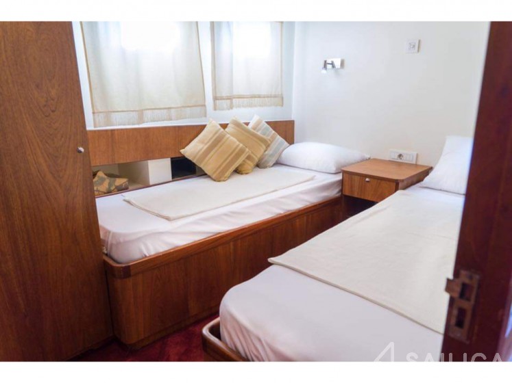 Gulet - Yacht Charter Sailica