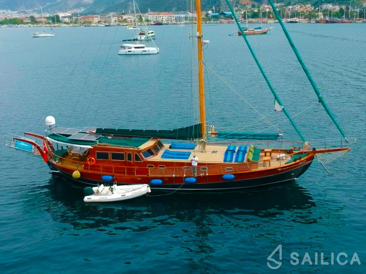 Gulet - Yacht Charter Sailica