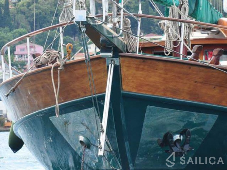 Gulet - Yacht Charter Sailica