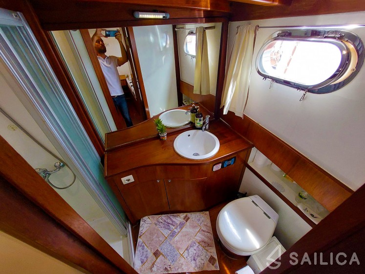 Gulet - Yacht Charter Sailica