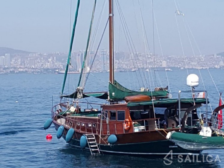 Gulet - Yacht Charter Sailica