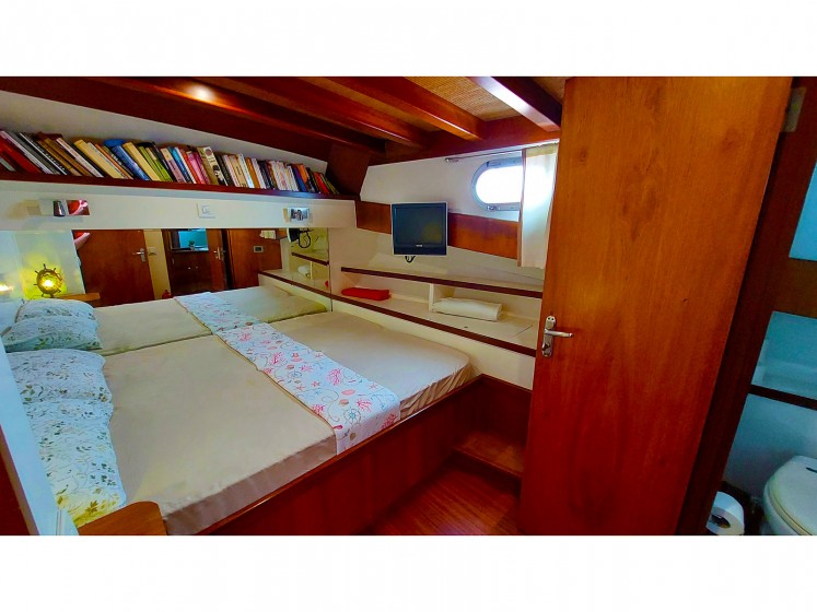 Gulet - Yacht Charter Sailica