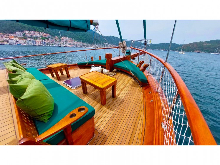 Gulet - Yacht Charter Sailica