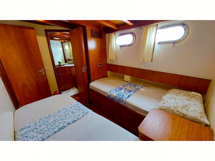 Gulet - Yacht Charter Sailica
