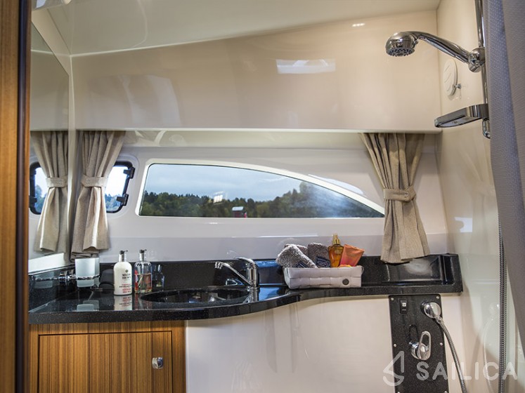 Marex 360 Cabriolet Cruiser - Yacht Charter Sailica
