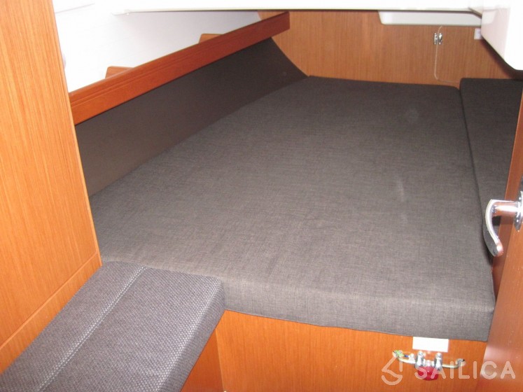 Bavaria 41 Cruiser - Yacht Charter Sailica