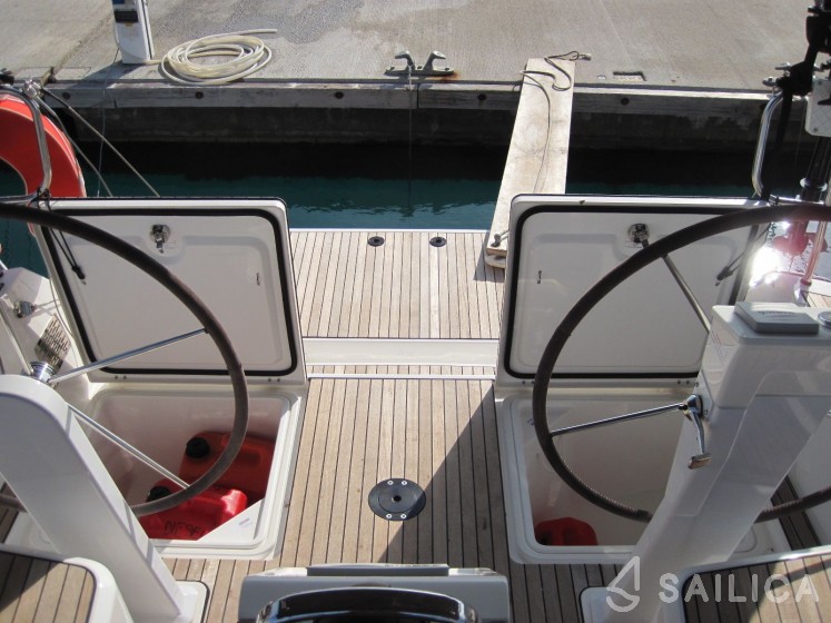 Bavaria 41 Cruiser - Yacht Charter Sailica