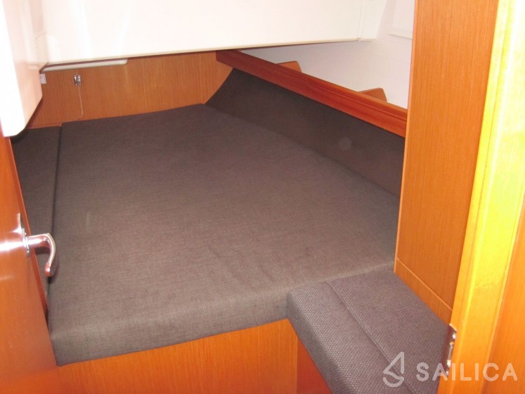 Bavaria 41 Cruiser - Yacht Charter Sailica