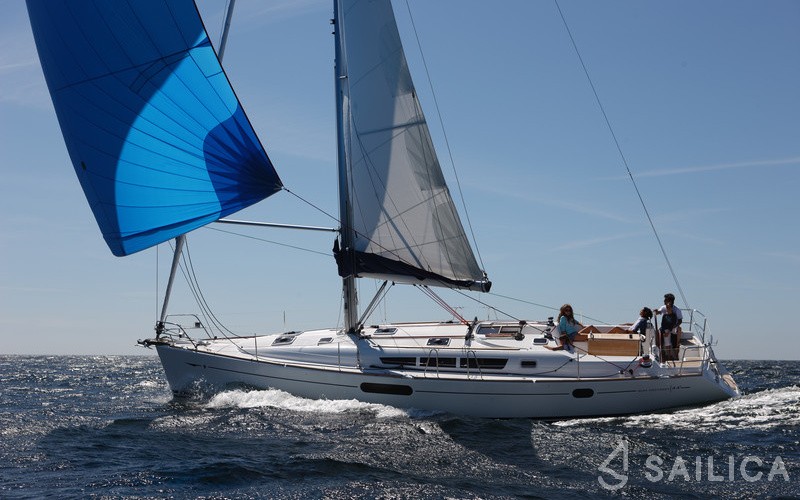 Sun Odyssey 44 i - Yacht Charter Sailica