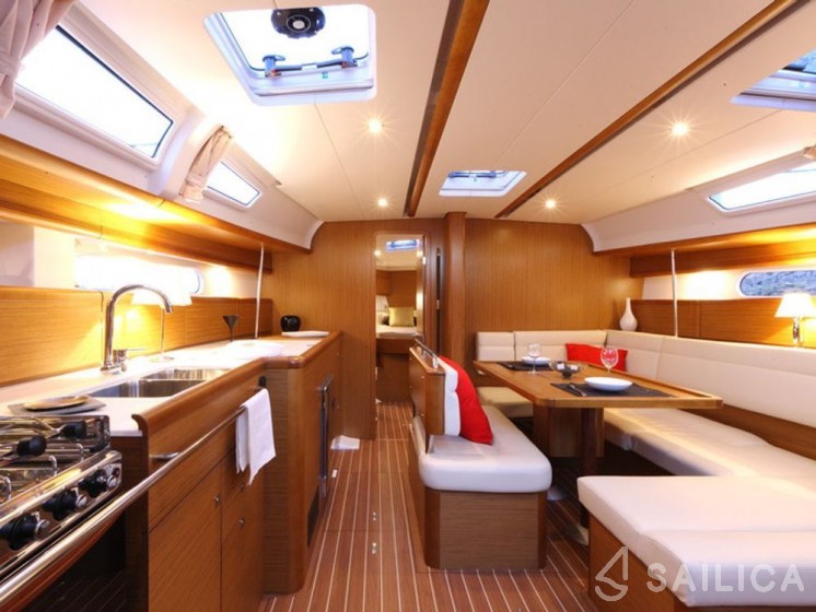 Sun Odyssey 44 i - Yacht Charter Sailica