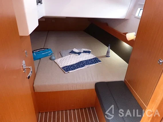 Bavaria 41 Cruiser - Yacht Charter Sailica