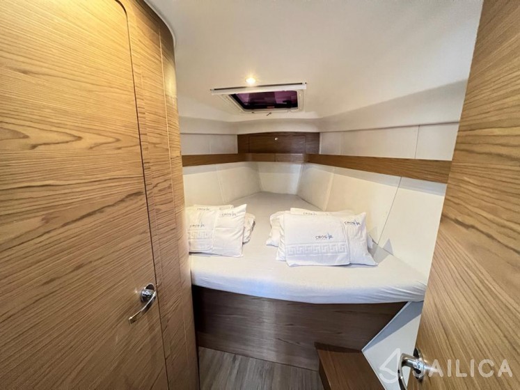 Elan 40 Impression - Yacht Charter Sailica