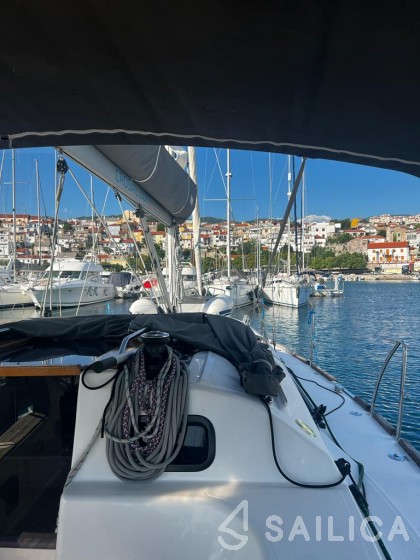 Elan 40 Impression - Yacht Charter Sailica