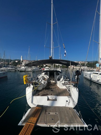 Elan 40 Impression - Yacht Charter Sailica