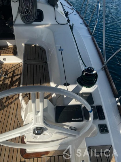 Elan 40 Impression - Yacht Charter Sailica
