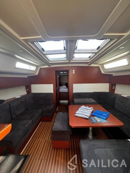 Hanse 458 - Yacht Charter Sailica