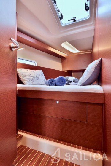 Hanse 458 - Yacht Charter Sailica