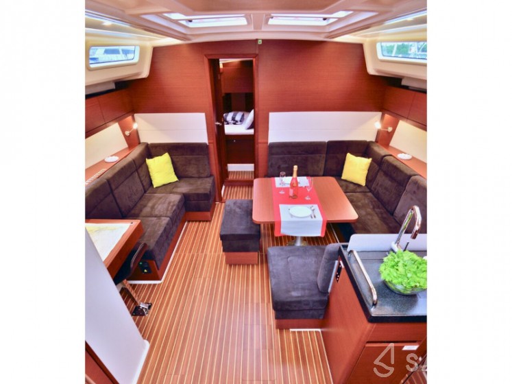 Hanse 458 - Yacht Charter Sailica