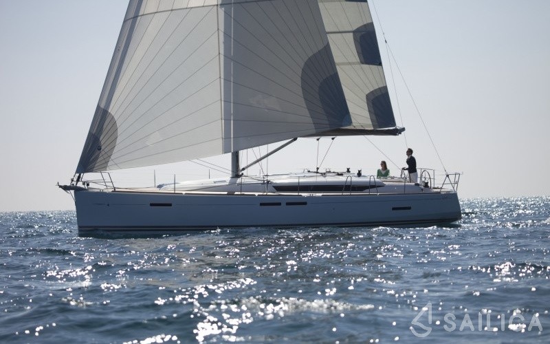 Sun Odyssey 439 - Yacht Charter Sailica
