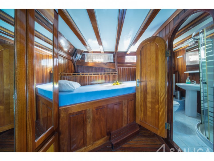 Gulet - Yacht Charter Sailica