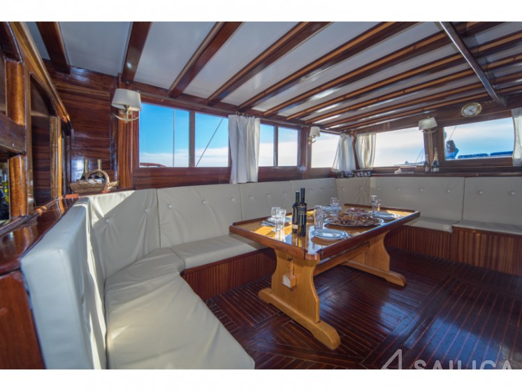 Gulet - Yacht Charter Sailica