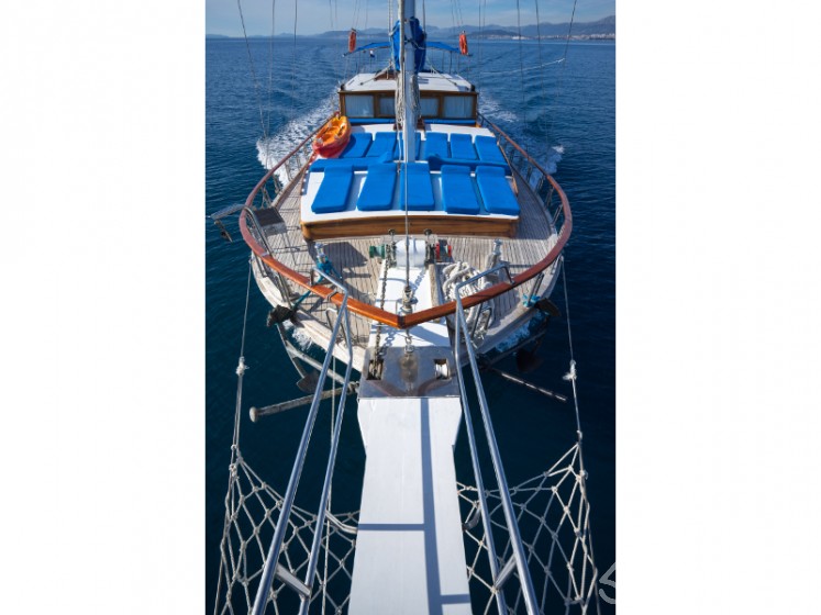 Gulet - Yacht Charter Sailica