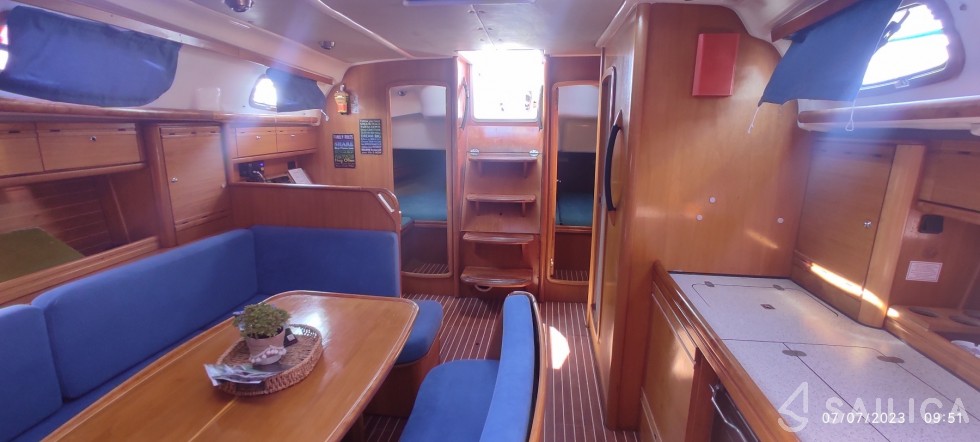 Bavaria 39 Cruiser - Yacht Charter Sailica
