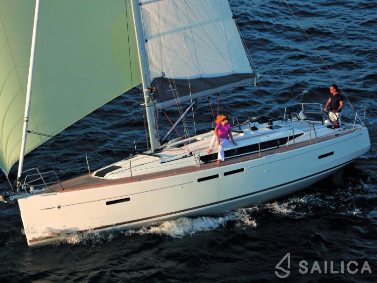 Sun Odyssey 410 - Yacht Charter Sailica