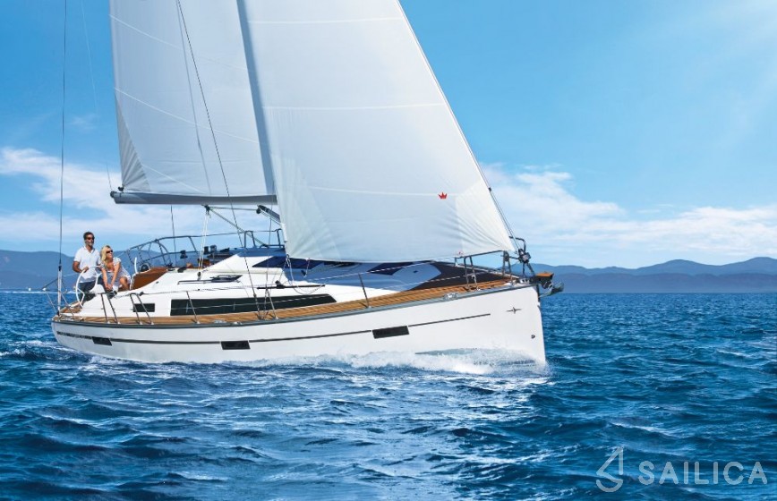 Bavaria 37 Cruiser - Yacht Charter Sailica