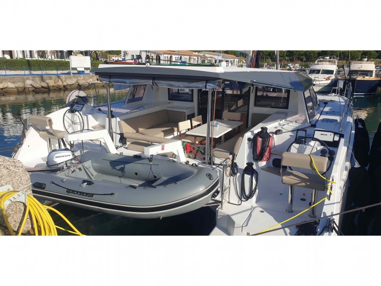 Nautitech 40 open NEW - 4 + 2 cab. - Yacht Charter Sailica