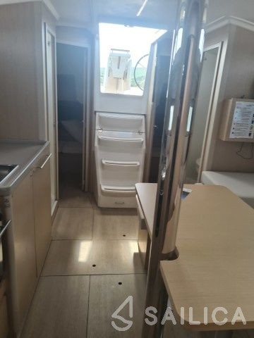 Oceanis 38.1 - Yacht Charter Sailica
