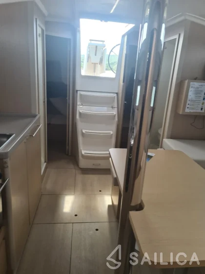 Oceanis 38.1 - Yacht Charter Sailica