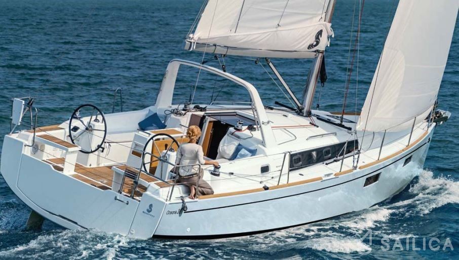 Oceanis 38.1 - Yacht Charter Sailica