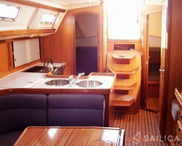 Elan 40 - Yacht Charter Sailica