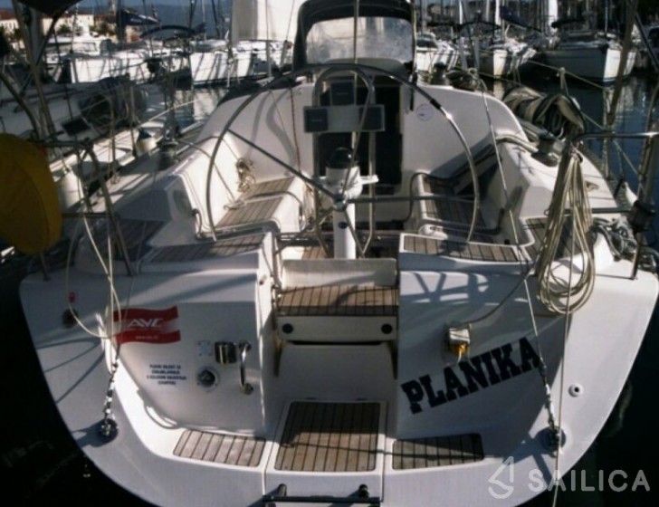 Elan 40 - Yacht Charter Sailica