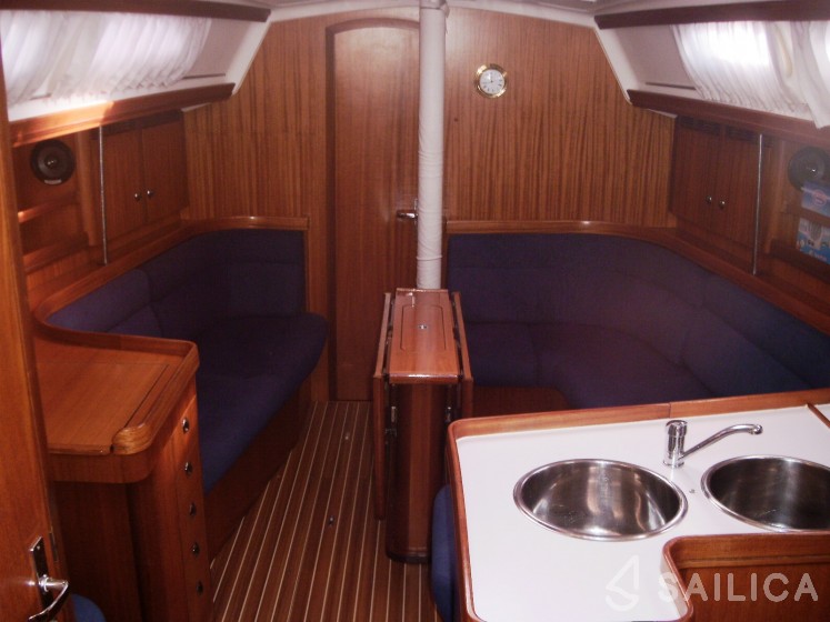 Elan 40 - Yacht Charter Sailica