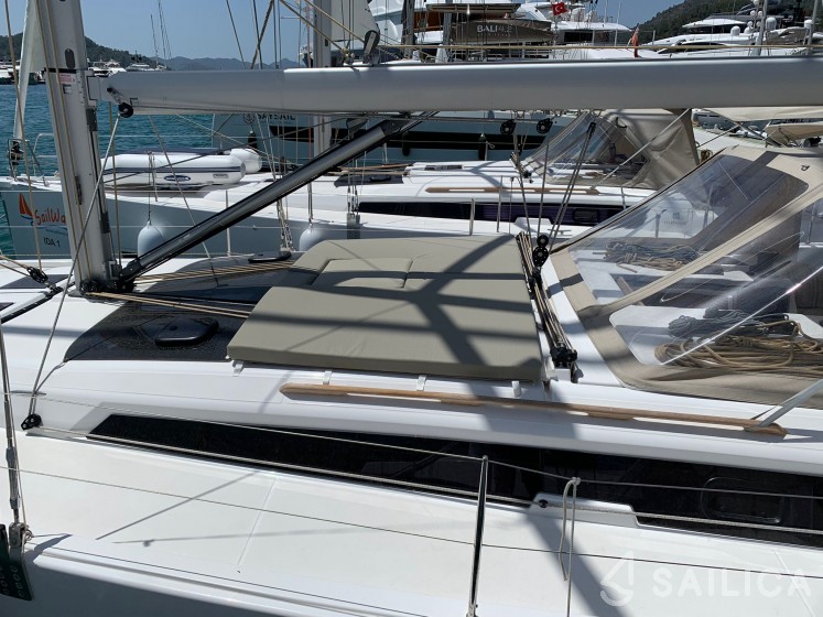 Dufour 430 - Yacht Charter Sailica