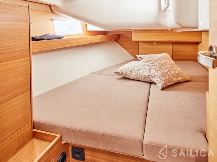 Elan Impression 40.1 - Yacht Charter Sailica