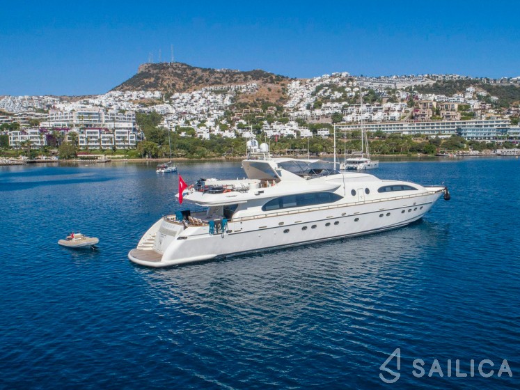 Falcon 115 - Yacht Charter Sailica