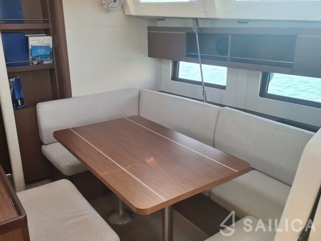Oceanis 46.1 - Yacht Charter Sailica