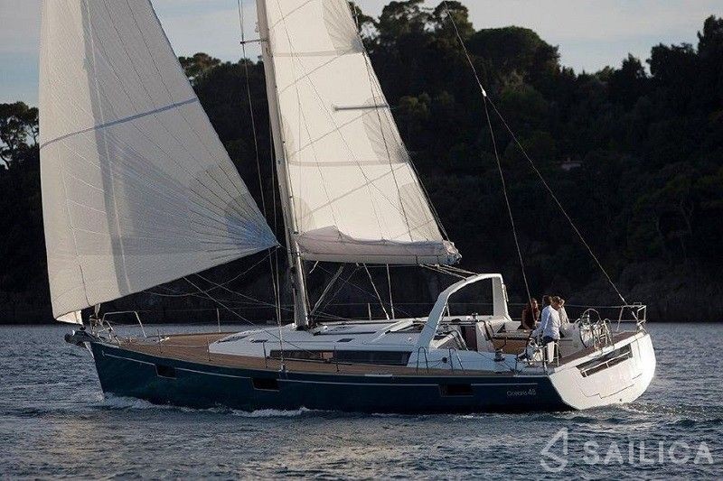Oceanis 48 - Yacht Charter Sailica