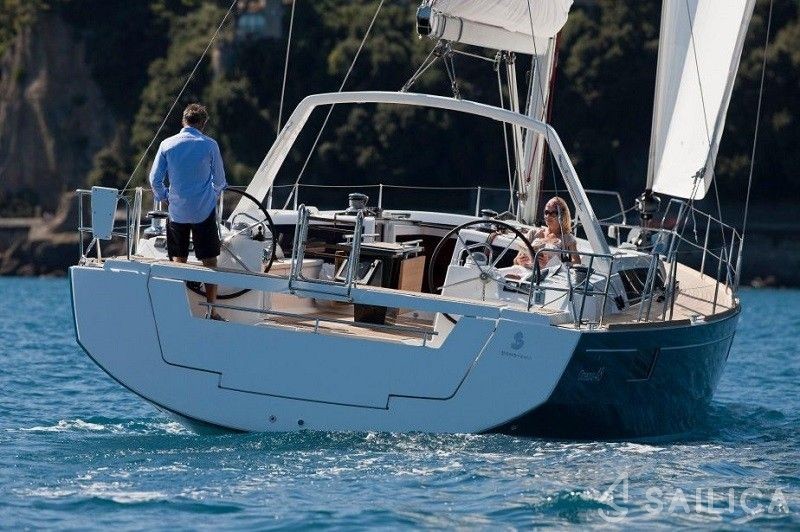 Oceanis 48 - Yacht Charter Sailica