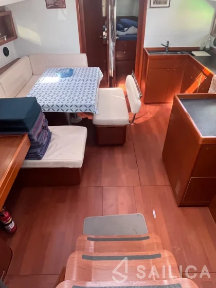 Oceanis 48 - Yacht Charter Sailica