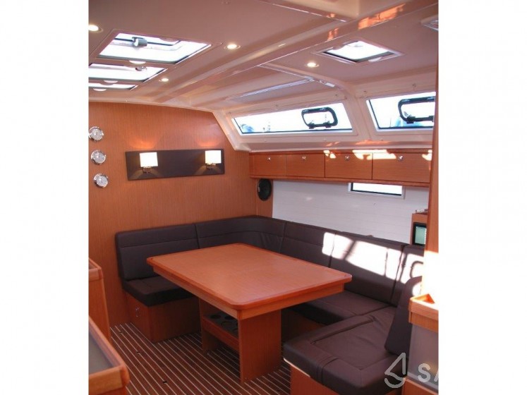 Bavaria 46 Cruiser - Yacht Charter Sailica