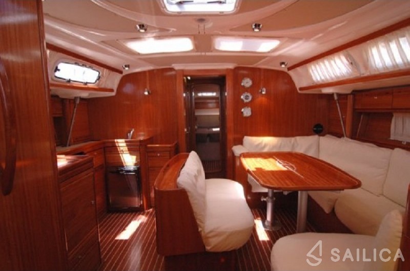 Bavaria 46 Cruiser - Yacht Charter Sailica