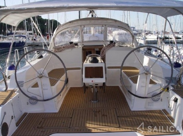 Bavaria 46 Cruiser - Yacht Charter Sailica